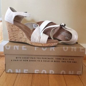 Tom Wedge Heels Natural Linen